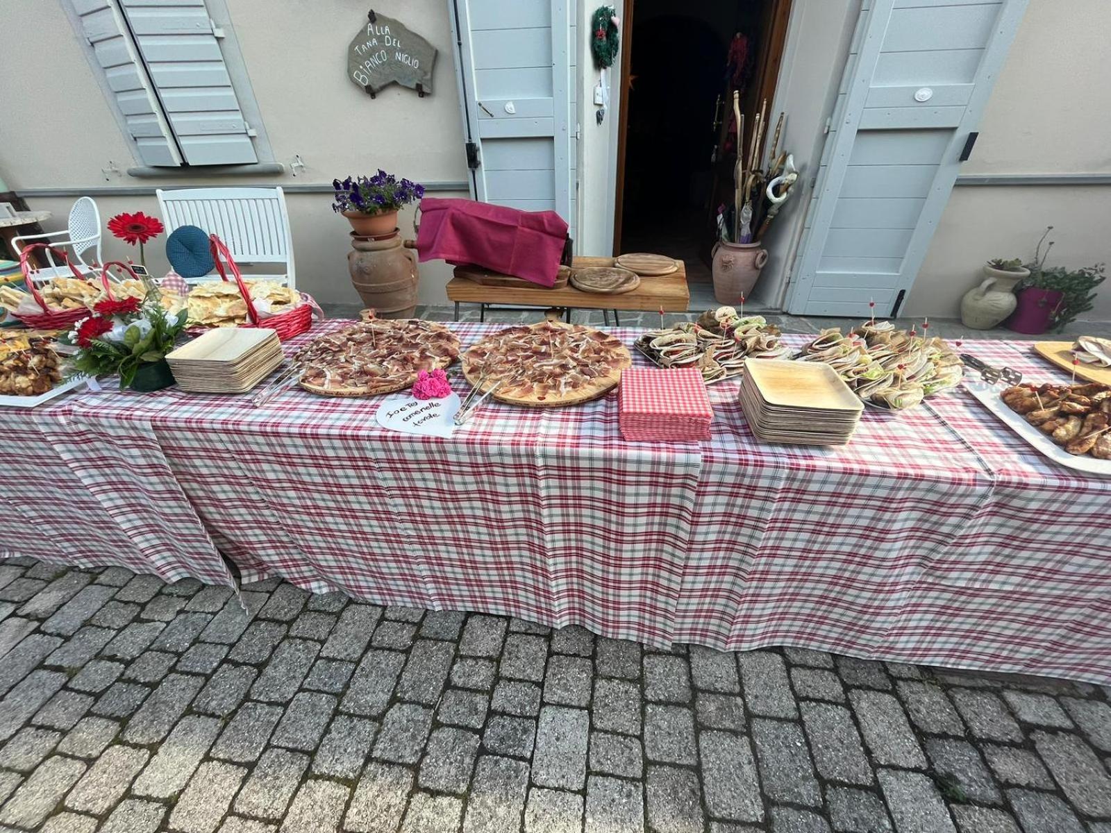 Alla tana del bianconiglio Prataccio Esterno foto